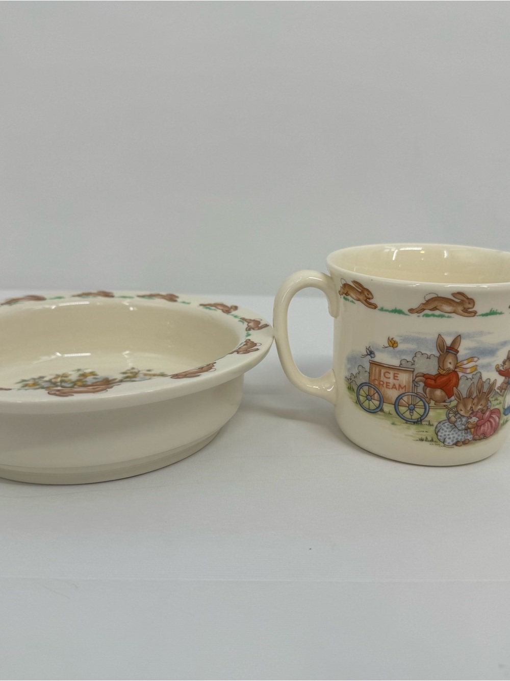 Bunnykins Royal Doulton Bone China Ltd 1936 Cup & Bowl Baby Child Dishes - Picture 2 of 6